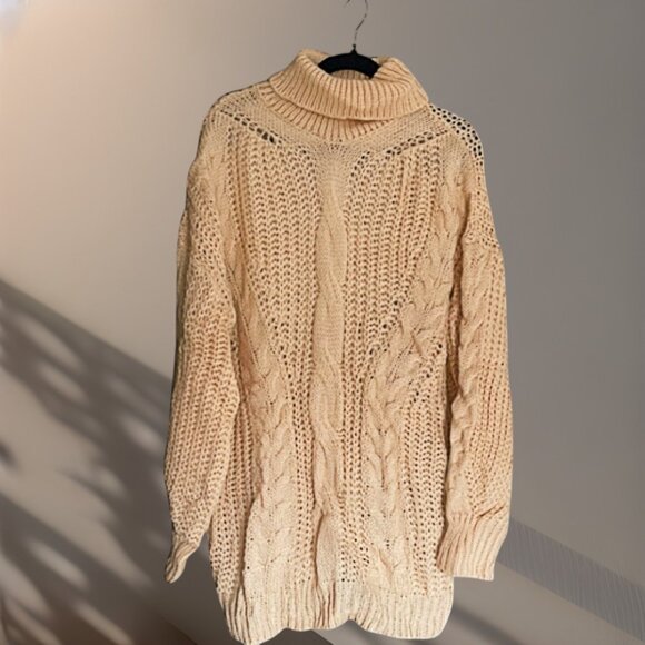 Plus Size Textured Cable Knit Ribbed Hem Turtleneck Sweater 5XL (Fits Smaller) - Picture 1 of 4
